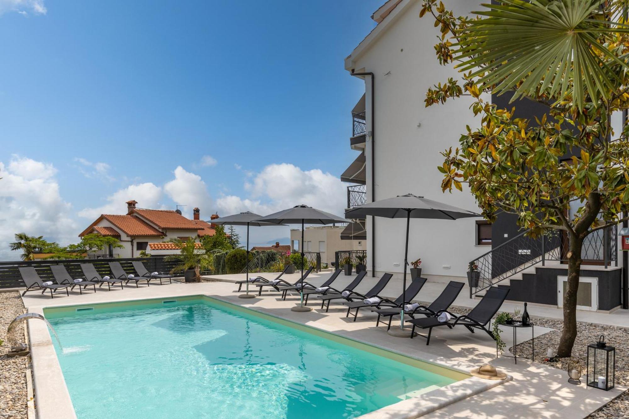 Villa Adriatic, Apartment Rebecca With Heated Swimming Pool, Sew View, Childrens Playground Ičići Exteriér fotografie