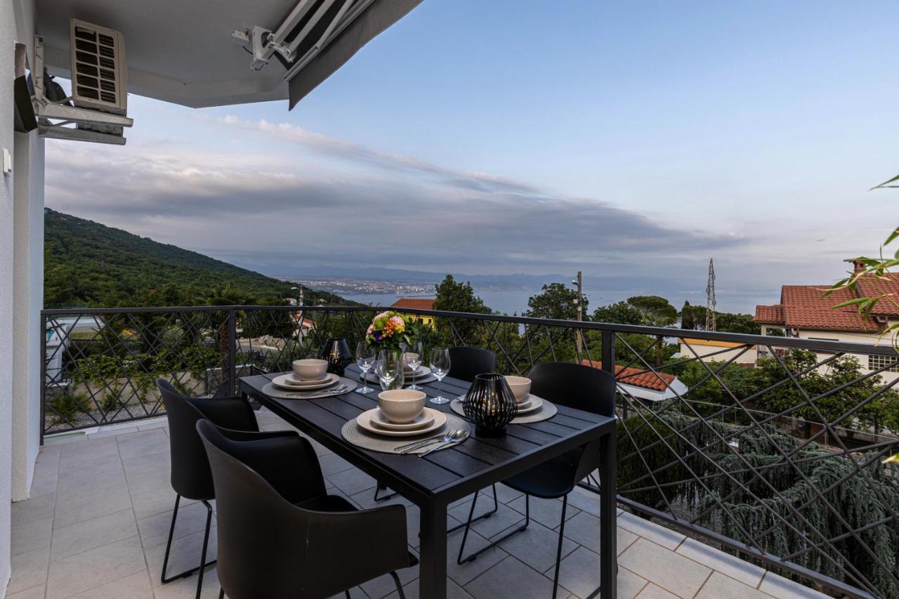 Villa Adriatic, Apartment Rebecca With Heated Swimming Pool, Sew View, Childrens Playground Ičići Exteriér fotografie